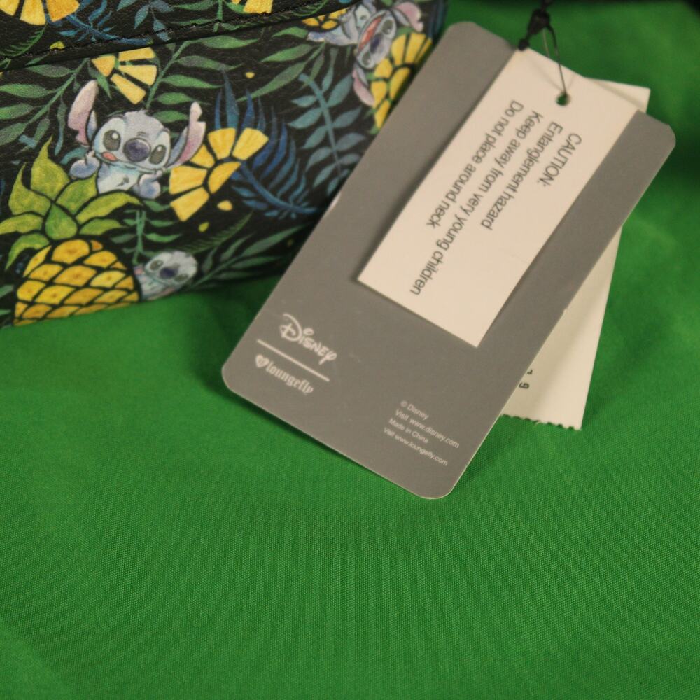 Loungefly Stitch Pineapples Fanny Pack – OG Heart Logo – NWT - Picture 4 of 13